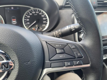 Photo 21 du bon plan NISSAN Micra 1.0 IG-T 92ch N-Sport occasion à 14990 €