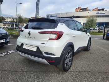 Photo 17 du bon plan RENAULT Captur 1.6 E-Tech hybride 145ch Techno Fast Track occasion à 22990 €