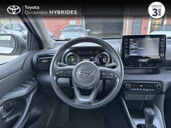 Photo 15 du bon plan TOYOTA Yaris 116h Design 5p MC24 occasion à 21990 €
