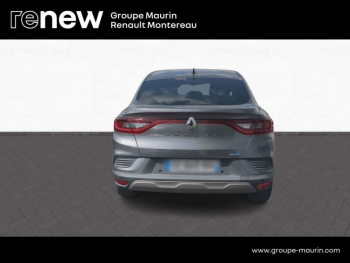Photo 4 du bon plan RENAULT Arkana 1.6 E-Tech 145ch Business occasion à 21990 €