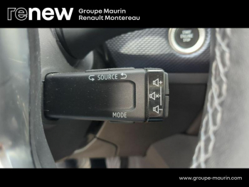 Photo 29 du bon plan RENAULT Arkana 1.6 E-Tech 145ch Business occasion à 21990 €
