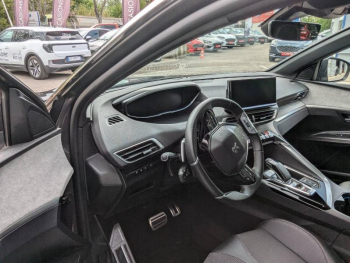 Photo 10 du bon plan PEUGEOT 3008 HYBRID 225ch GT e-EAT8 occasion à 26890 €