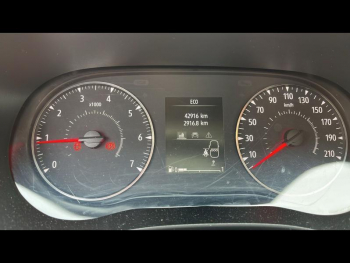 Photo 8 du bon plan DACIA Sandero 1.0 TCe 90ch Stepway Confort -22 occasion à 13990 €