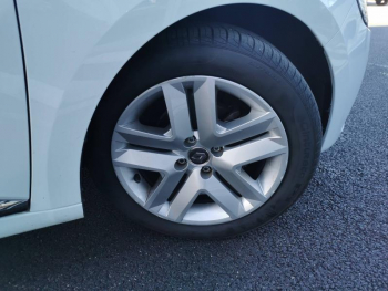 Photo 11 du bon plan RENAULT Clio 1.0 TCe 100ch Business GPL -21N occasion à 14770 €
