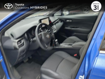 Photo 11 du bon plan TOYOTA C-HR 122h Edition 2WD E-CVT MY22 occasion à 22490 €