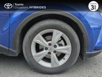 Photo 16 du bon plan TOYOTA C-HR 122h Edition 2WD E-CVT MY22 occasion à 22490 €