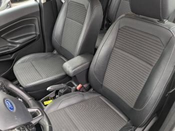 Photo 11 du bon plan FORD EcoSport 1.0 EcoBoost 125ch Titanium Euro6.2 occasion à 13900 €