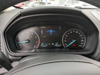 Photo 21 du bon plan FORD EcoSport 1.0 EcoBoost 125ch Titanium Euro6.2 occasion à 13900 €