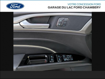 Photo 12 du bon plan FORD Mondeo HYBRID 187ch Vignale BVA 4p Euro6.2 occasion à 17490 €