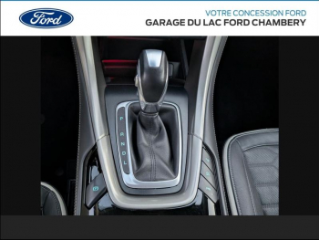 Photo 16 du bon plan FORD Mondeo HYBRID 187ch Vignale BVA 4p Euro6.2 occasion à 17490 €