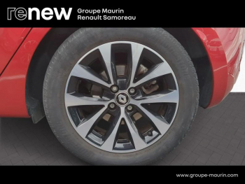 Photo 7 du bon plan RENAULT Clio 1.6 E-Tech hybride 140ch Intens -21N occasion à 17400 €