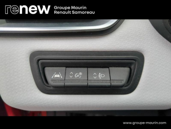 Photo 26 du bon plan RENAULT Clio 1.6 E-Tech hybride 140ch Intens -21N occasion à 17400 €