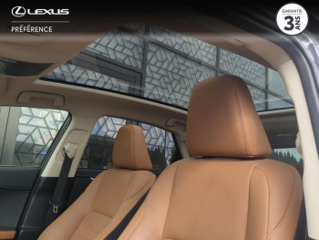 Photo 20 du bon plan LEXUS NX 300h 4WD Executive occasion à 32980 €