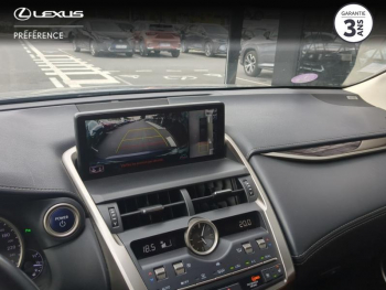 Photo 21 du bon plan LEXUS NX 300h 4WD Executive occasion à 32980 €