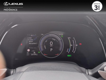 Photo 14 du bon plan LEXUS RX 450h+ Luxe 4WD occasion à 63900 €