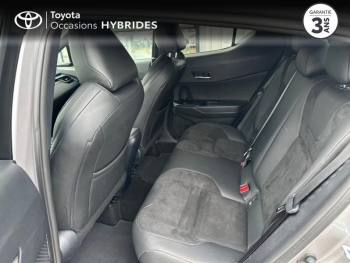 Photo 12 du bon plan TOYOTA C-HR 184h Collection 2WD E-CVT MY20 occasion à 23990 €