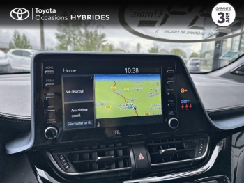 Photo 15 du bon plan TOYOTA C-HR 184h Collection 2WD E-CVT MY20 occasion à 23990 €