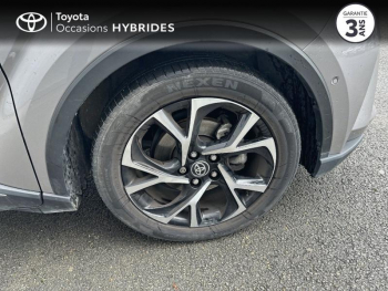 Photo 16 du bon plan TOYOTA C-HR 184h Collection 2WD E-CVT MY20 occasion à 23990 €