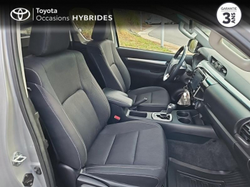 Photo 5 du bon plan TOYOTA Hilux VUL 2.8 D-4D X-Tra Cabine LÃ©gende 4WD BVA RC23 occasion à 42490 €