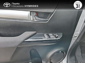 Photo 19 du bon plan TOYOTA Hilux VUL 2.8 D-4D X-Tra Cabine LÃ©gende 4WD BVA RC23 occasion à 42490 €