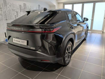 Photo 14 du bon plan LEXUS RZ 450e Luxe occasion à 41500 €