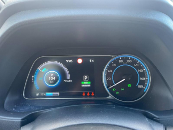 Photo 14 du bon plan NISSAN Leaf 150ch 40kWh Acenta 21 occasion à 15490 €