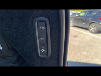 Photo 8 du bon plan VOLVO XC90 T8 AWD 303 + 87ch Inscription Luxe Geartronic occasion à 46990 €