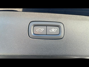 Photo 9 du bon plan VOLVO XC90 T8 AWD 303 + 87ch Inscription Luxe Geartronic occasion à 46990 €