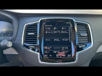 Photo 18 du bon plan VOLVO XC90 T8 AWD 303 + 87ch Inscription Luxe Geartronic occasion à 46990 €