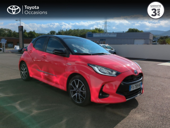 Photo 19 du bon plan TOYOTA Yaris 116h Première 5p occasion à 19990 €