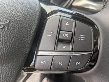Photo 18 du bon plan FORD Kuga 2.5 Duratec 183ch Hybrid Titanium Powershift i-AWD occasion à 38990 €