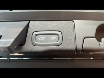 Photo 9 du bon plan VOLVO XC60 T8 AWD 310 + 145ch Polestar Engineered Geartronic occasion à 74900 €