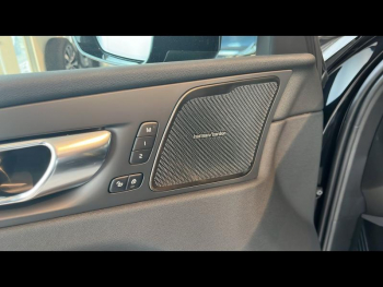 Photo 10 du bon plan VOLVO XC60 T8 AWD 310 + 145ch Polestar Engineered Geartronic occasion à 74900 €