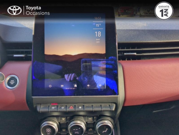 Photo 15 du bon plan RENAULT Clio 1.3 TCe 130ch FAP Intens EDC occasion à 14890 €