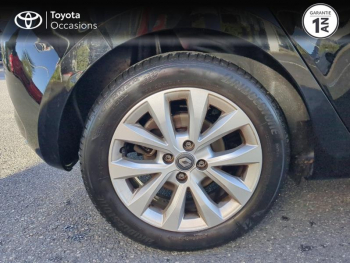 Photo 16 du bon plan RENAULT Clio 1.3 TCe 130ch FAP Intens EDC occasion à 14890 €