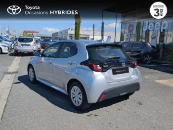 Photo 2 du bon plan TOYOTA Yaris 116h Dynamic Business 5p + Programme Beyond Zero Academy MY22 occasion à 19990 €
