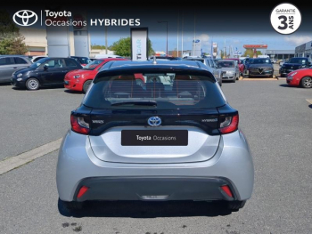 Photo 4 du bon plan TOYOTA Yaris 116h Dynamic Business 5p + Programme Beyond Zero Academy MY22 occasion à 19990 €