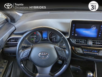 Photo 13 du bon plan TOYOTA C-HR 122h Edition 2WD E-CVT RC18 occasion à 18890 €