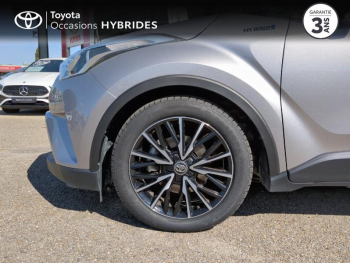 Photo 16 du bon plan TOYOTA C-HR 122h Edition 2WD E-CVT RC18 occasion à 18890 €