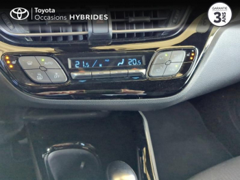Photo 21 du bon plan TOYOTA C-HR 122h Edition 2WD E-CVT RC18 occasion à 18890 €