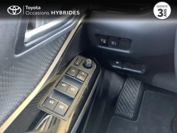Photo 24 du bon plan TOYOTA C-HR 122h Edition 2WD E-CVT RC18 occasion à 18890 €