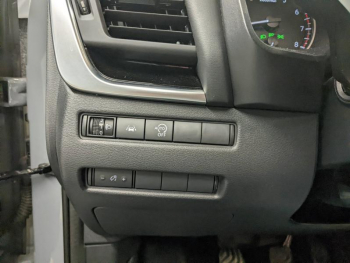 Photo 14 du bon plan NISSAN Qashqai 1.3 Mild Hybrid 140ch N-Connecta occasion à 23900 €