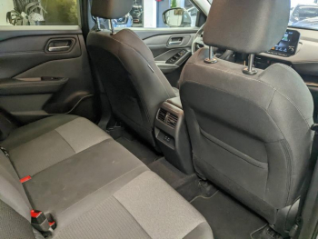Photo 17 du bon plan NISSAN Qashqai 1.3 Mild Hybrid 140ch N-Connecta occasion à 23900 €