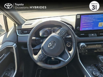 Photo 9 du bon plan TOYOTA RAV4 2.5 Hybride Rechargeable 306ch Design AWD-i MY24 occasion à 42990 €