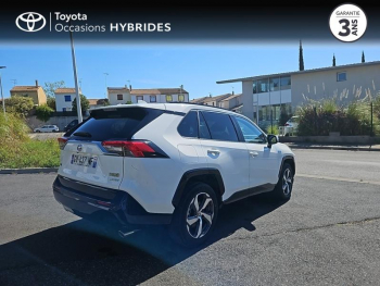 Photo 18 du bon plan TOYOTA RAV4 2.5 Hybride Rechargeable 306ch Design AWD-i MY24 occasion à 42990 €