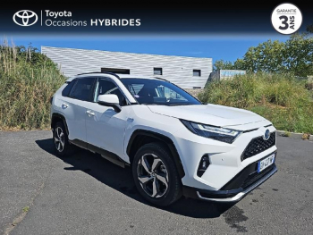 Photo 19 du bon plan TOYOTA RAV4 2.5 Hybride Rechargeable 306ch Design AWD-i MY24 occasion à 42990 €