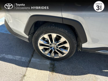 Photo 16 du bon plan TOYOTA RAV4 2.5 Hybride 218ch Lounge 2WD MY24 occasion à 41990 €