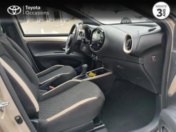 Photo 6 du bon plan TOYOTA Aygo X 1.0 VVT-i 72ch Design S-CVT occasion à 15990 €