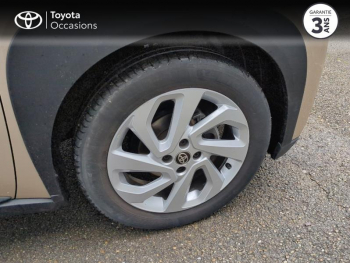 Photo 16 du bon plan TOYOTA Aygo X 1.0 VVT-i 72ch Design S-CVT occasion à 15990 €