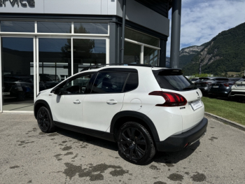 Photo 18 du bon plan PEUGEOT 2008 1.2  110ch  GT Line occasion à 12990 €